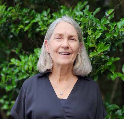 Agent Sheri Nannarello